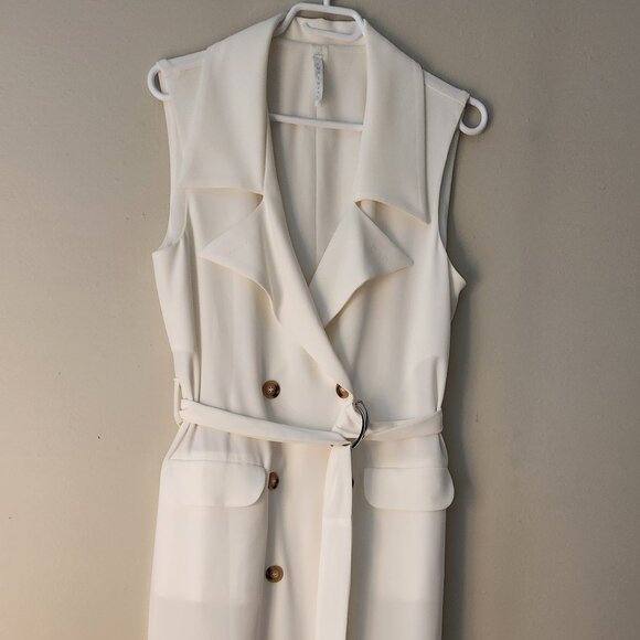 Brand New! Sleeveless Off-White Trench Maxi Dress - Picture 2 of 3